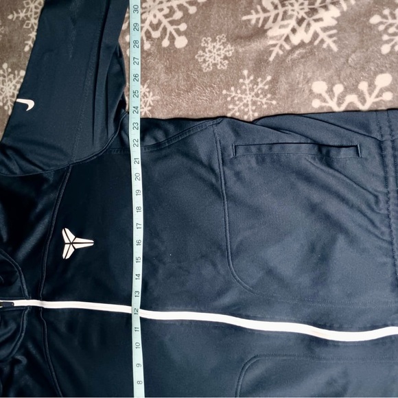 Nike Kobe Bryant KB24 Therma Fit Full Zip Track Jacket Mens Size XL Sporty - Picture 8 of 8